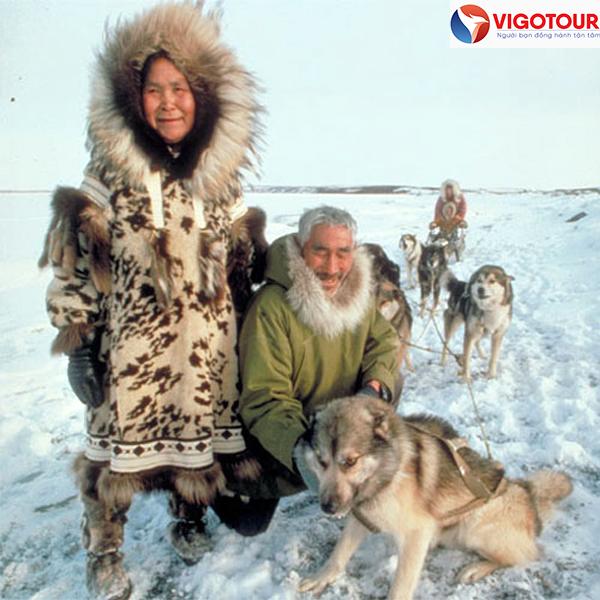 Người Eskimos được biết đến là một trong những người thân thiện và chịu được lạnh nhất trên thế giới.