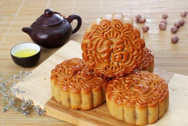 Bánh Yuebing ( Bánh Trung Thu nướng) - Trung Quốc