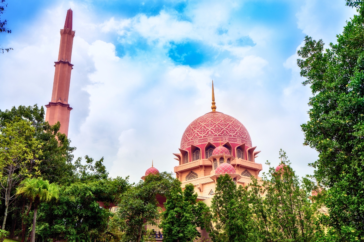 nhà thờ màu hồng Malaysia